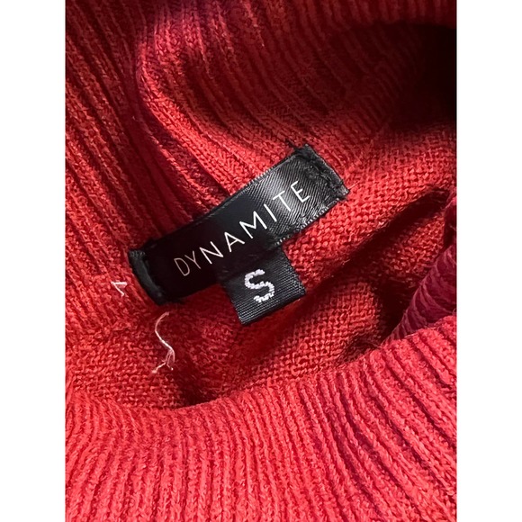 DYNAMITE WOMEN'S RED RIBBED MOCK NECK SWEATER SIZE S NWOT - Picture 3 of 6
